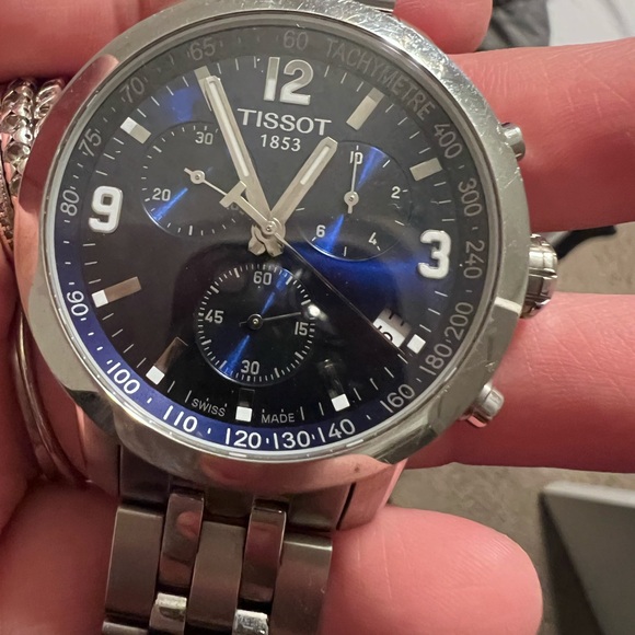 Tissot Mens watch - Picture 11 of 11